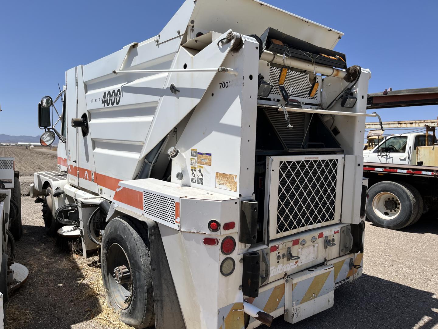 ./imagenes/INVOICE/2019/13871/BARREDORA JOHNSTON 4000 A GAS NATURAL (28).JPG